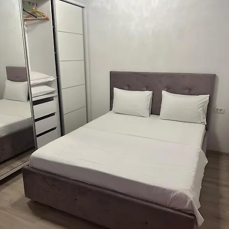 Erika Mamaia Nord 1 Năvodari